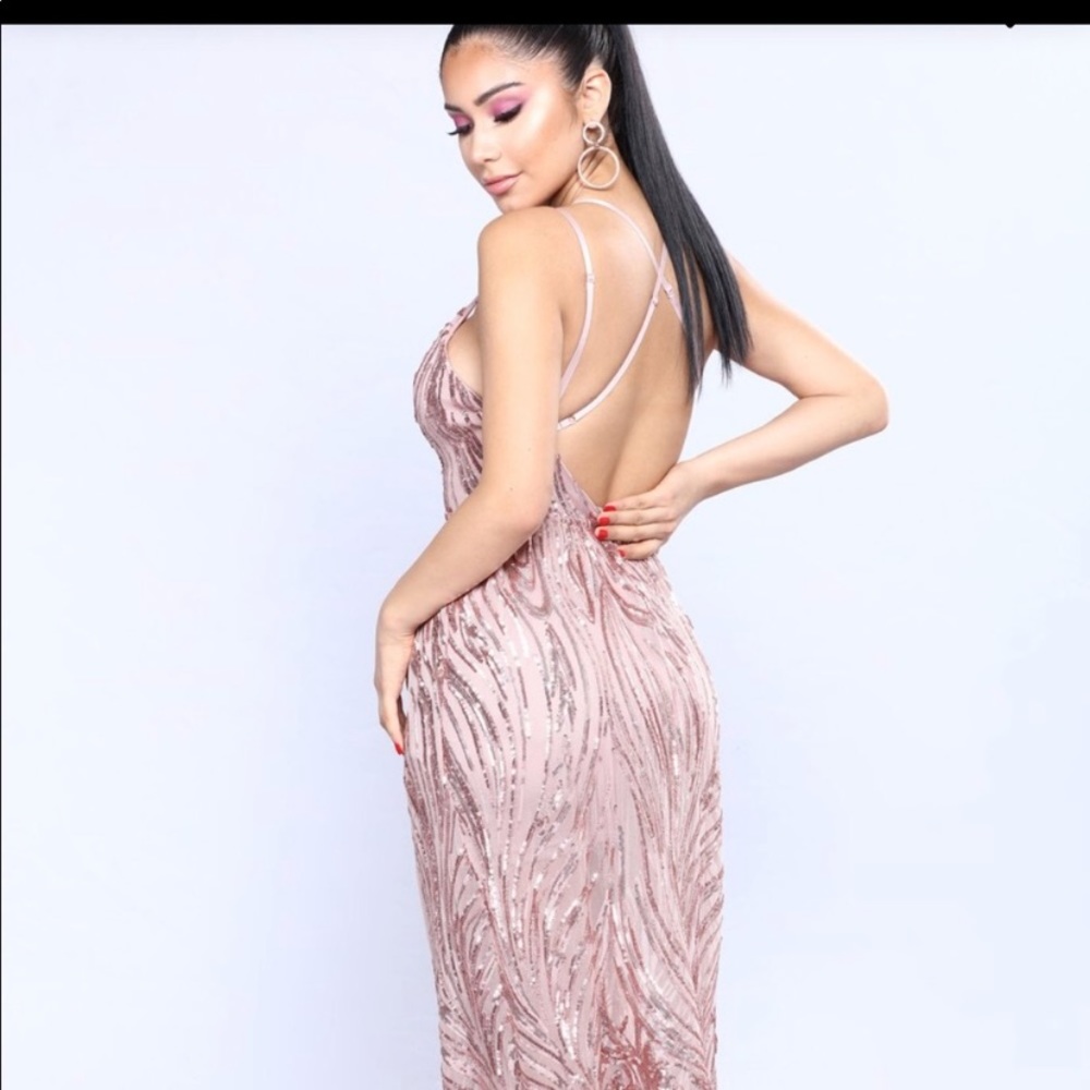 Long pink sequins dress